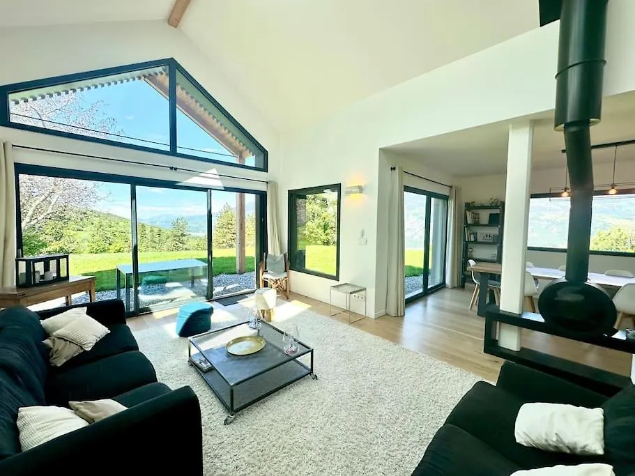 Maison Moderne Avec Vue Imprenable - 5Min Du Lac Crots 0*,  France