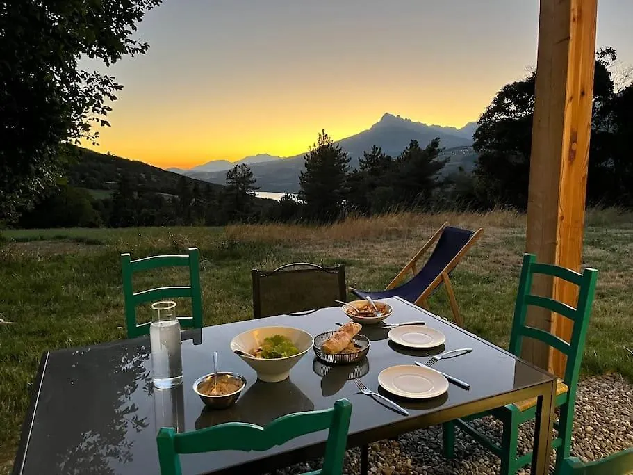 Maison Moderne Avec Vue Imprenable - 5Min Du Lac Crots Villa