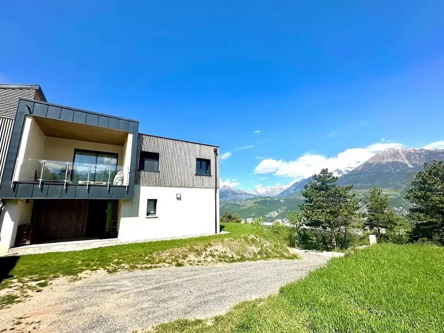 Maison Moderne Avec Vue Imprenable - 5Min Du Lac Crots France
